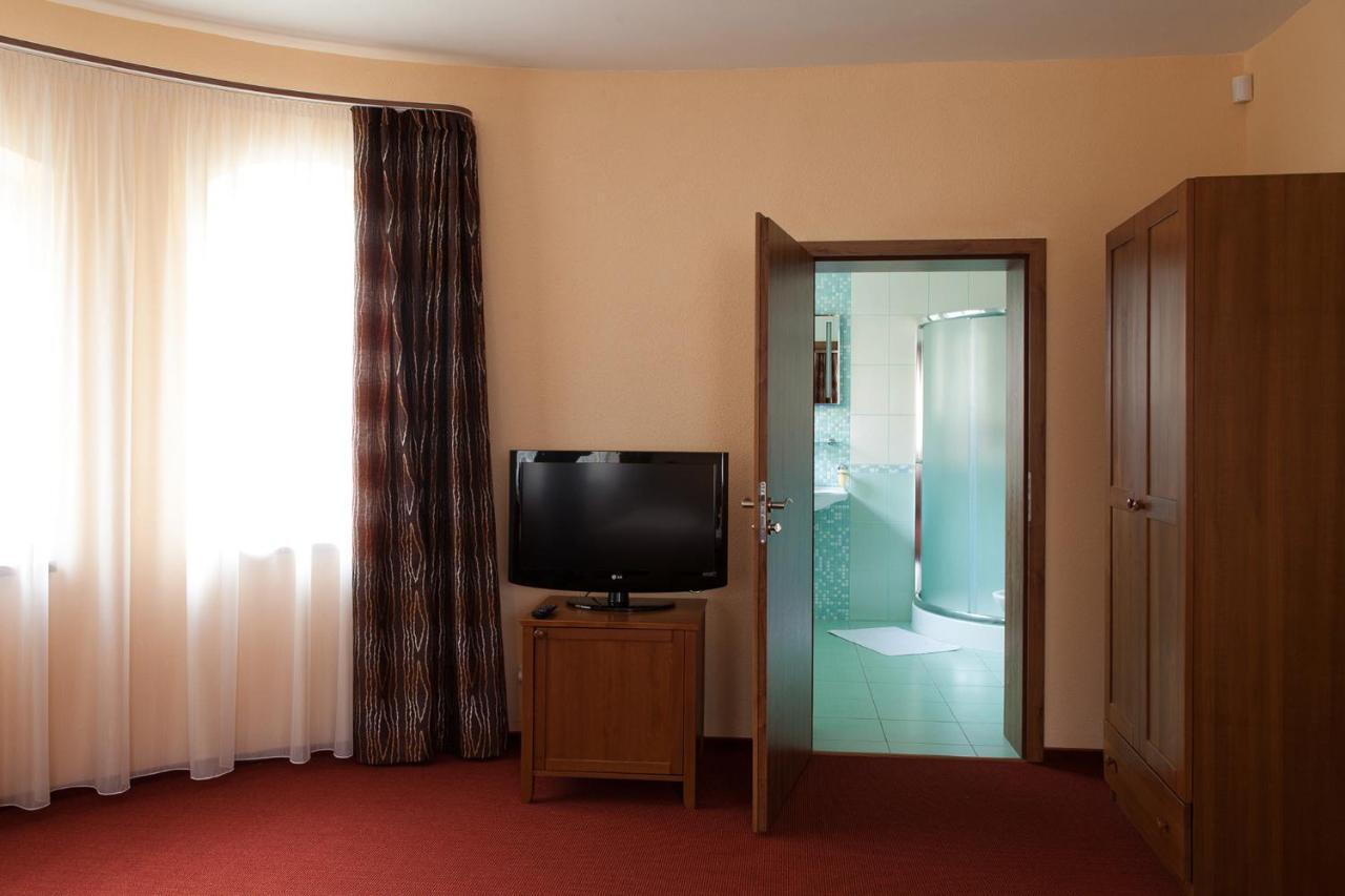 Villa Golf Sliač Eksteriør billede