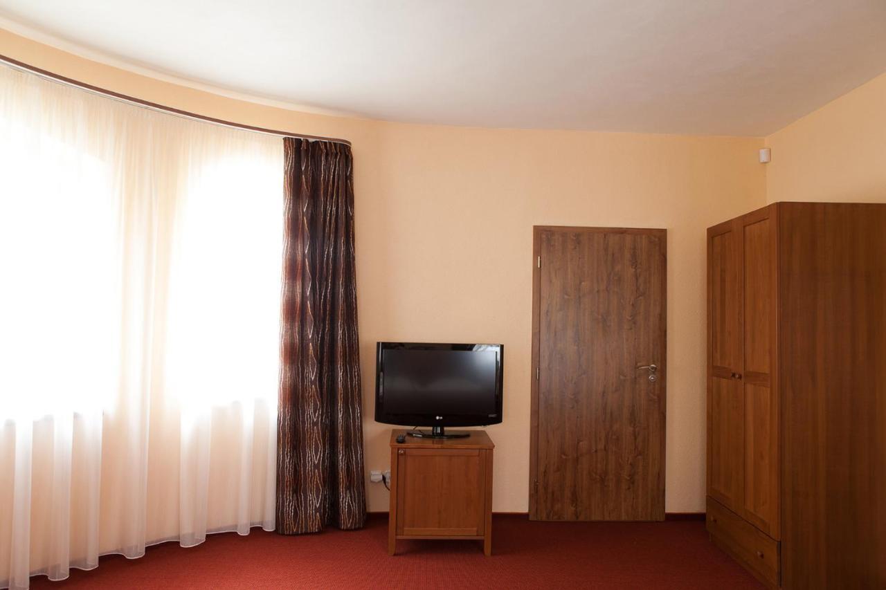 Villa Golf Sliač Eksteriør billede